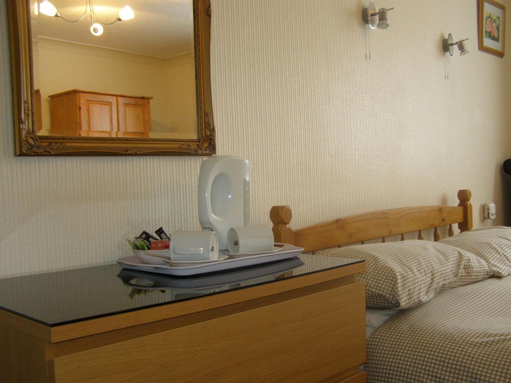 Blantyre Guest House بريدلينغتون الغرفة الصورة